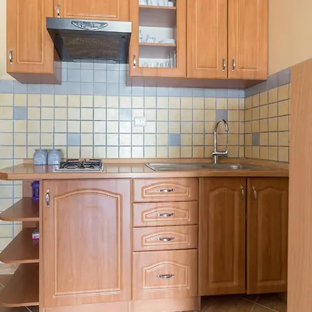 Apt Nika, 70m From The Apartment