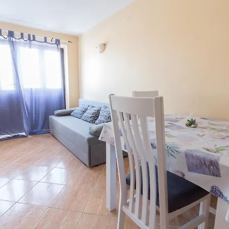 Apt Nika, 70m From The Apartament